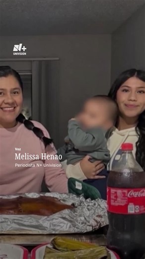 Emely Suaza fue detenida por agentes de inmigración el 26 de julio junto con un amigo en una parada de tránsito. Como ambos son menores de edad, el padre de ella, Fernando Suaza, fue por ellos pero fue arrestado al momento por ICE.