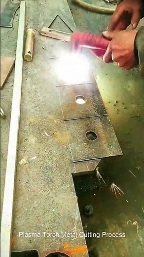 Plasma Torch Metal Cutting Process