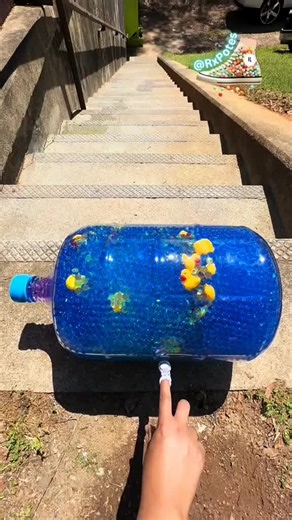 kids game #kid #kids #kidstiktok #just_for_kids #kidsoftiktok #bottlechallenge #justforfun #bottlechallenge #bottlebreking #watchthefullvedio #atchtillend #watchtillendplz