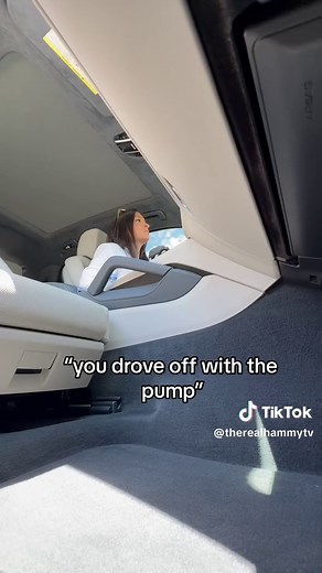 Hilarious Prank on Wife at Gas Station