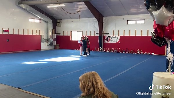 Dreams stunt routine part 3! #cheer #cheerleading #stunting #fyp #allstarcheer #lightningelite