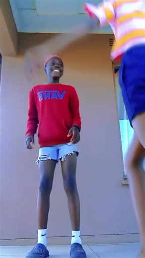 Rori kay (@iamrori_kay)’s videos with Percentage Tse Wrong - Dj Vee ZW