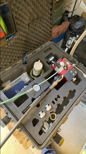 Glasfaser Kabel ￼ einblasen bis zum Haus 🏠#installation #industrialelectrician #electrical ￼