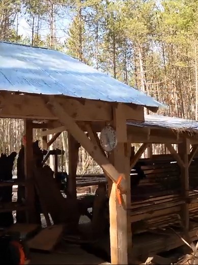 Running a sawmill is all about finding a work flow. Today I