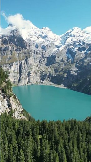 🇨🇭SWITZERLAND🇨🇭Bernese Alps Hiking Oeschinensee