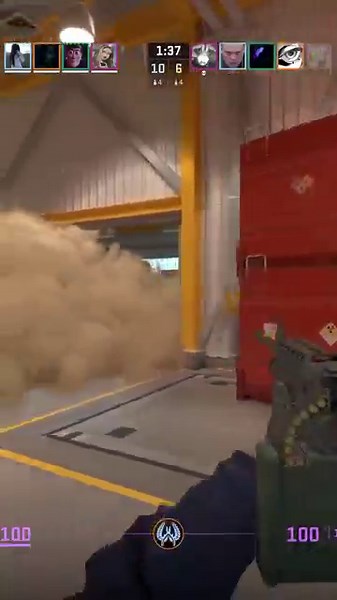 HOW TO USE THE M249 IN CS2!? #shorts #cs2