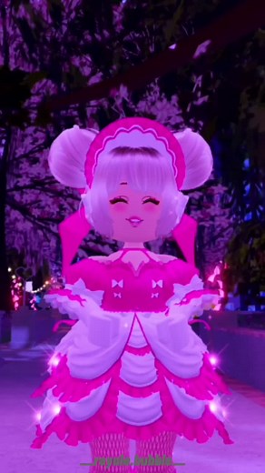 @royaledamhigh ‘s trend! #FreeFreeDance #CapCut #fyp #viral #royalehigh #roblox #rblx #mugshotroblox #mugshotpfp #trend #trending #royalhigh #royalehi