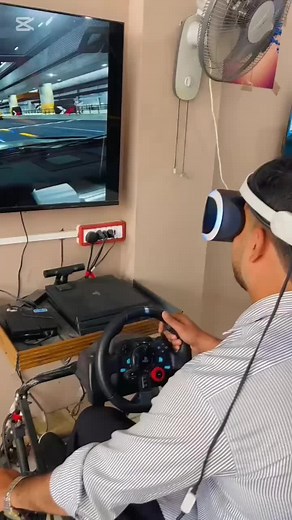 Gamer's Paradise: Unleash Your Racing Spirit!