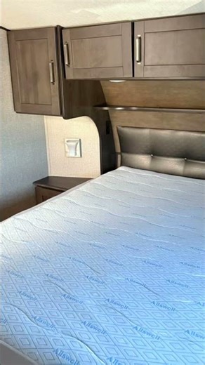 2022 Grand Design Reflection 303RLS for $37,900! More info in comments!