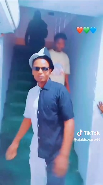 فيديوهات أنشأها ajakis yare (@ajakis.yare49) باستخدام original sound - 𝓗𝓾𝓵𝓴𝓚𝓱𝓪𝓷™