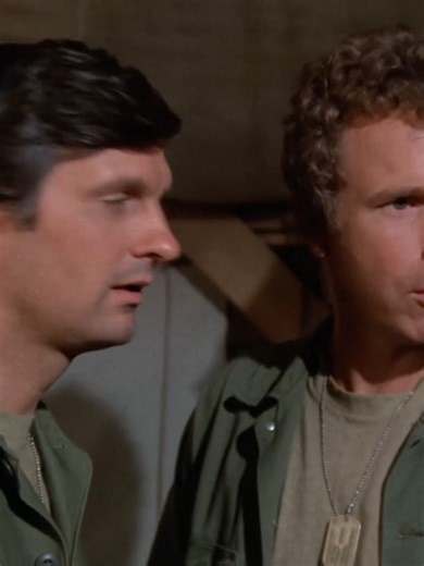 34K views · 1.3K reactions | Best scene from M*A*S*H 4077 - Comedy of War 70-80s #MASH #mash4077 #4077 #War #WWI #oldwar #Comedy | Join us: https://www.facebook.com/groups/772465791028529 . | MASH Full Episodes | Facebook