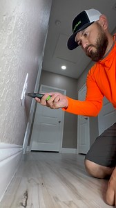 PATENTED dual-tip design for tamper-resistant receptacles use!🔥 @greenleetools TR13 Dual-Tip Non-Contact Voltage Detector 🟢 🔸50VAC to 1000VAC Detection . . . . . . . . . . . #GreenleeTools #greenlee #greenleecrimpers #greenleetooltip #electriciantools #electriciansofinstagram #electrical #sparky #sparkylife #sparkytools #voltagedetector #widowmaker #noncontact #tr13 #greenleetr13 #awg #wiring #GreenleeK111 #k111 #kseries #k09syncro #greenleesyncro #industrialelectrician #electricalwiring #ele