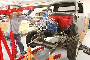 Installing An All-Ford Drivetrain in a Classic Truck
