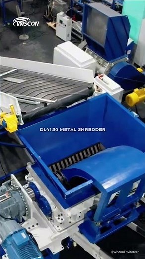 Scrap metal shredder