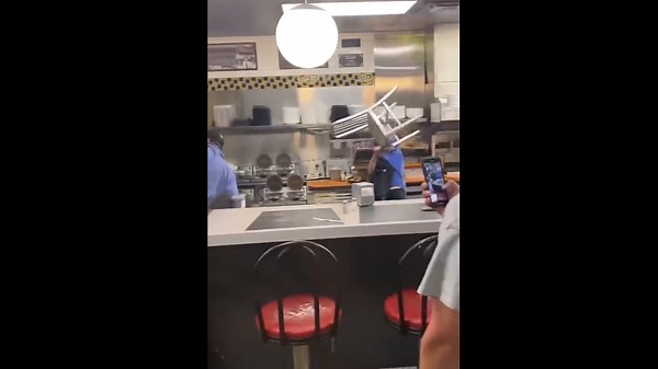 Viral video shows Waffle House employee deflecting chair in fight
