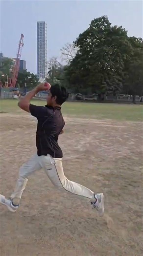 left arm pacer bowling 💀🤯 #leftarmpacer #cricket #bowlingtechnique #cricketlover #ipl #crickettips