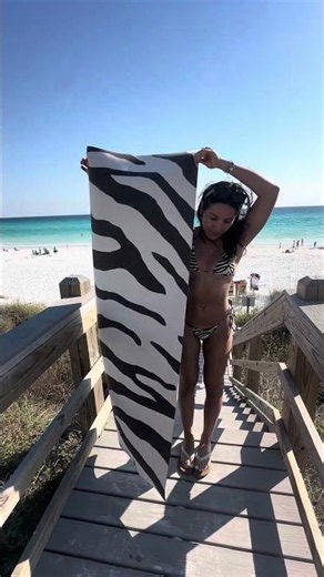 The Pilates Mat You'll Want to Take Everywhere ☀️🏖️ | YŌLĀ SCULP'T