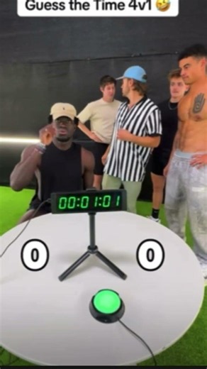 #viral #cat #football #timeedit #edit #timelapse quess the time. #creatorsearchinsights