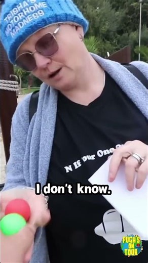 The moment friendly mini-golf turned into a full-blown cheating scandal! ⛳️😡