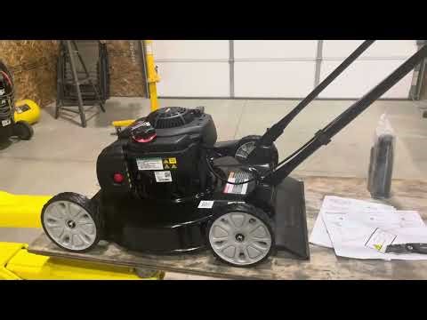 Murray 20 Inch Side Discharge Push Mower Unboxing