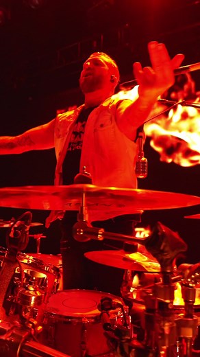 ❤️‍🔥💀🤘 #threedaysgrace #socalledlife #livemusic #altmusic 🎥: @jbh_visuals13