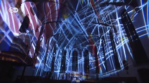 The 6-day 'Luminale' festival turns Frankfurt into a sea of light, with installations by light artists making more than 100 sites in the city sparkle and shine. | DW Euromaxx