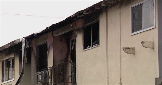 Fire rips through Sunnyvale apartment building leaving residents displaced
