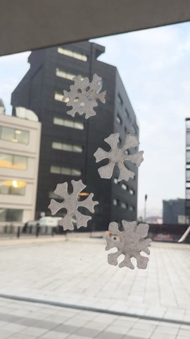 DIY festive window clings for office decor❄️