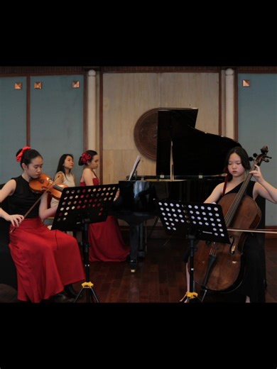 Piazzolla' s four seasons winter (Invierno Porteño), violin part A little bit about us, we are students of Jakarta Trio, Kirana (Piano), Chloe (Cello) and Sherleen (Violin). #violin #classicalmusic #fyp #chamber