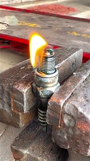 mechanic tricks for cleaning spark plugs #tutorial
