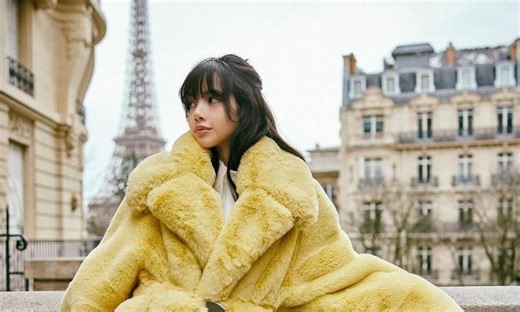 Blackpink's Lisa spotted with billionaire boyfriend at Thai restaurant - VnExpress International