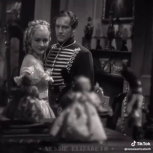 vintage gothic aesthetic INFO 🕯️ 🏰 🖤 - films : dracula ( 31 ) smilin through ( 32 ) old dark house ( 32 ) white zombie ( 33 ) the black cat ( 34 ) death takes a holiday ( 34 ) the black room ( 35 ) bride of frankenstein ( 35 ) son of frankenstein ( 39 ) the cat and the canary ( 39 ) hound of the baskervilles ( 39 ) rebecca ( 40 ) the ghost breakers ( 40 ) the wolf man ( 41 ) the black cat ( 41 ) the undying monster ( 42 ) flesh and fantasy ( 43 ) return of the vampire ( 43 ) jane eyre ( 43 ) 