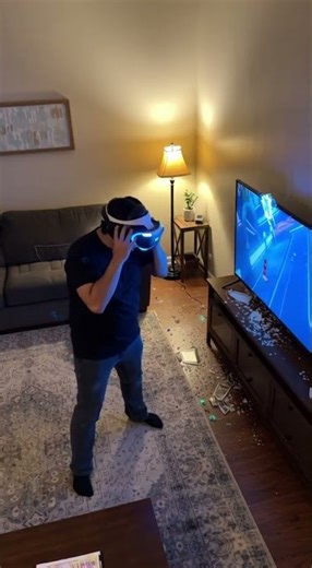 VR Immersion Gone WRONG! 📺🥊 VR Boxing Fail!