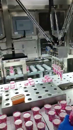 Satisfying Factory Loop: High-Speed Robotic Ice Cream Production 🍦
