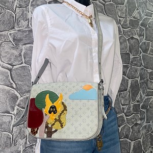 Authentic Limited Edition Louis Vuitton Monogram Conte De Fees Musette B…