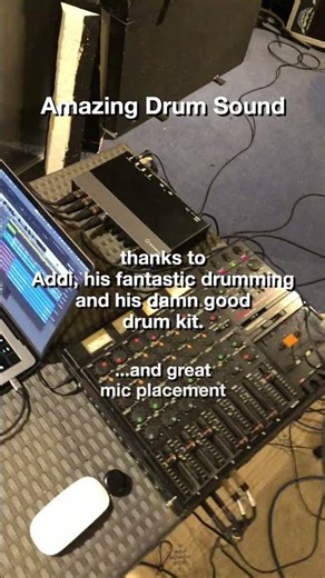 Amazing Drum Recording with Retro Tech