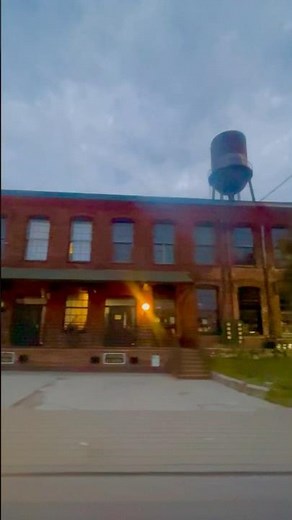 Outside the American Pickers Antique Archaeology Store in Nashville Tennessee 🍄‍🟫