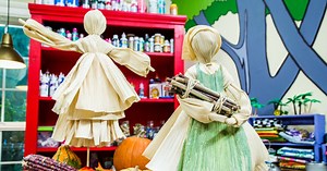 DIY Corn Husk Dolls