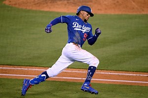 Giants vs. Dodgers Game 5 Live Stream: How To Watch Giants vs. Dodgers Game 5 Live