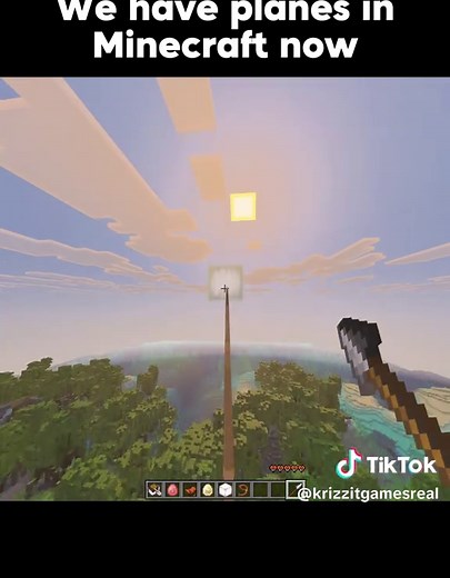 Minecraft Plane Builds & Memes ✈️