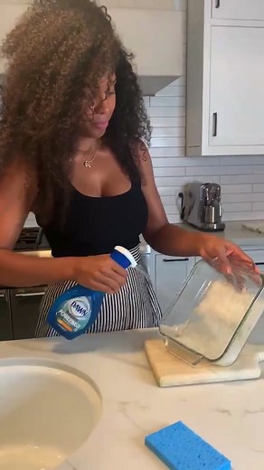 It’s cleanup time with my new secret weapon #DawnPowerwashDishSpray. It’s the fastest way to clean dishes at the sink! #SprayWipeRinse #Sponsored