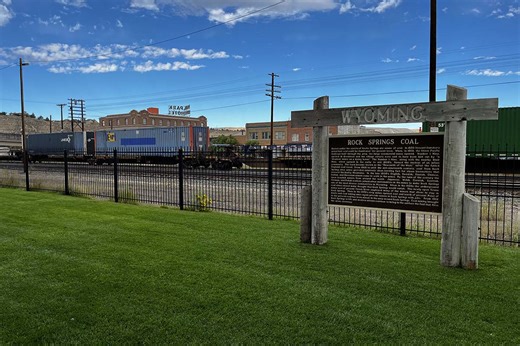 Pathways to Prosperity in Wyoming - Growth Lab