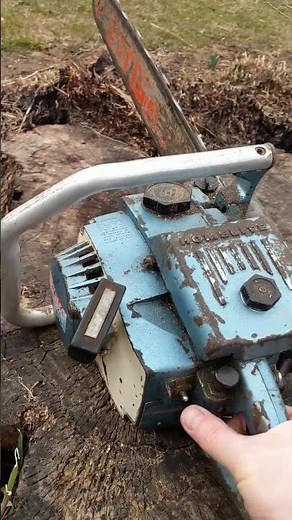 old school chainsaw muscle!!! homelite super xl automatic