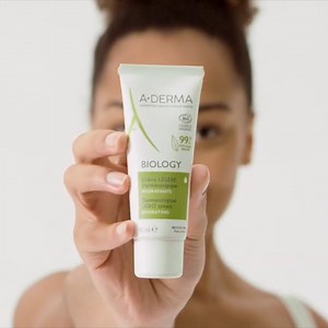 🌟Una piel saludable te da confianza. La gama hidratante BIOLOGY será tu aliado para recuperarla. ​ 1️⃣ Biology Espuma Limpiadora dejará tu piel limpia, fresca e hidratada.​ 2️⃣ Biology Crema Hidratante Ligera te brindará 24 horas de hidratación intensa. ​ ​ ¡Compra ahora y cuida tu piel! https://bit.ly/3FDhVXw ​ #Aderma | A-Derma