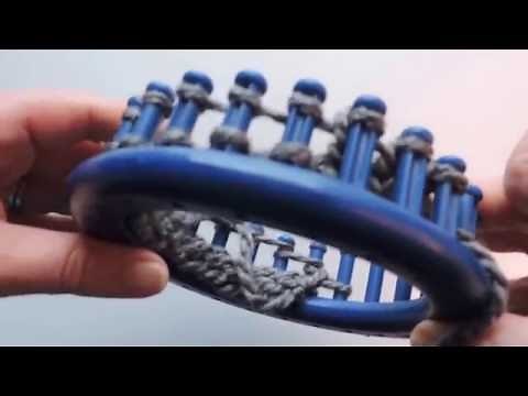 How to Make a Cowl on a Round Loom