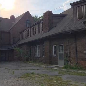 A trip along the Drive back to 1926 in Windsor Ontario Canada #windsor #history #walkingtour #drive