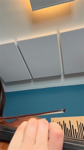 Staccato - one of the most difficult bow techniques for violinists. Most virtuoso pieces have a passage including this bow technique to show off skills (like this one in the “Introduction & Rondo Capriccioso by Saint-Saens) Some are born with it and some must practice it (like me) 😂😂 I’m kidding 😅 it’s either a very controlled technique - essential for right and left arm coordination- or its arm spasms which might work if you’re lucky🤦 #understandingviolin #violintechnique | Rusanda Panfili 