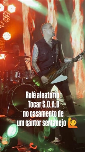 Fuck the System on Instagram: "Isso aconteceu de verdade no casamento do nosso irmão @gabrielvittorreal em plena terça feira!🤘🤘🤘 Agora fala ai, qual seria o próximo rolê aleatório na sua opinião?"