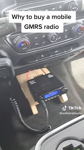 Qhy to buy a mobile GMRS radio #ham #uv5r #gmrsradio #cb #amatuerradio #baofeng #radio #gmrs #shtf #prepping #midland