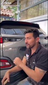 122K views · 3.2K reactions | #Royelpintacarros   Hoy les comparto como remover la goma de emblema sin dañar la pintura de tú vehículo.✌✌ Desde los #11años pintando carros   | Roy Elpintacarros | Facebook